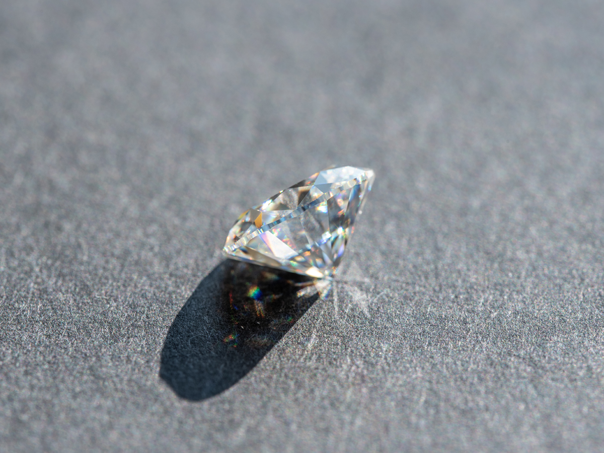 広島県広島市と広島県福山市にある中国エリア最大級の品揃えを誇るVANillA・ヴァニラ・バニラの最高の輝きを放つダイヤモンド