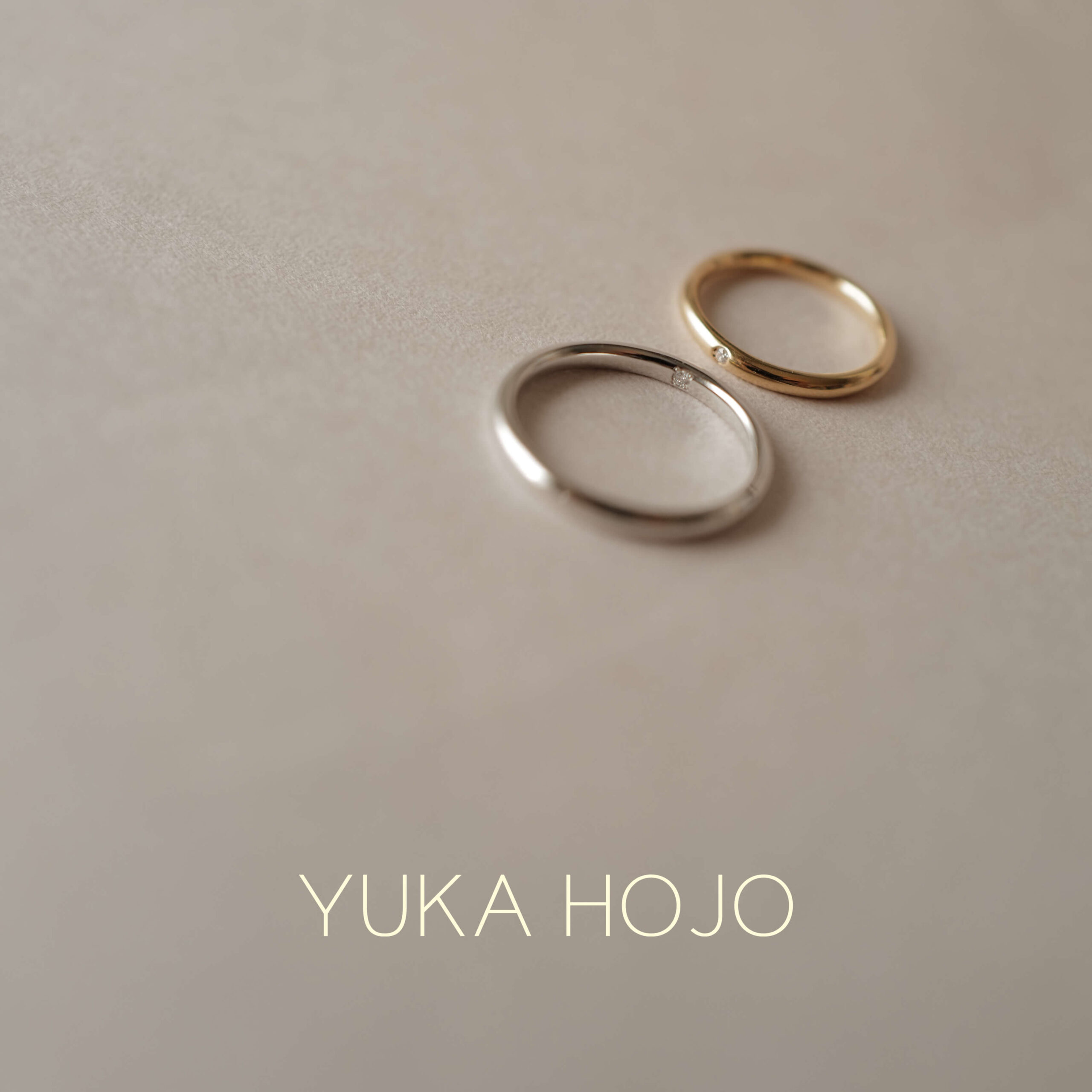 YUKAHOJOユカホウジョウの結婚指輪マリッジリングでツインズダイヤモンドが留められたSoulmatesソウルメイト