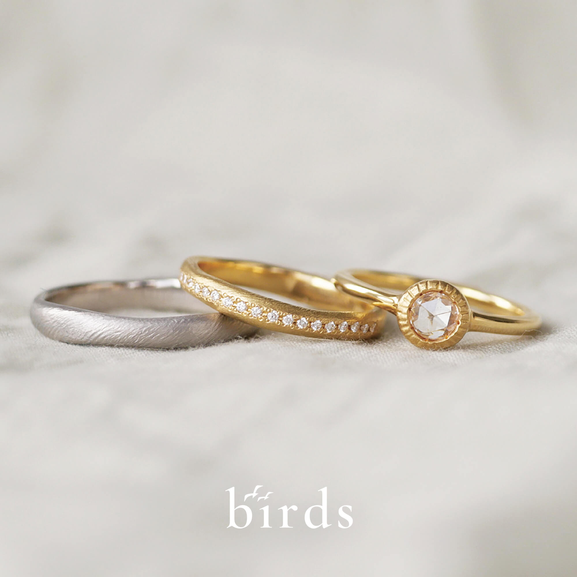 birdsバーズの婚約指輪エンゲージリングEngagementringと結婚指輪マリッジリングMarriageringとセットリングSetringのjourneyジャーニーとfloatフロート